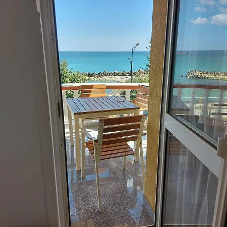 Patricia Si Alexandra