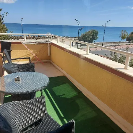 Patricia Si Alexandra